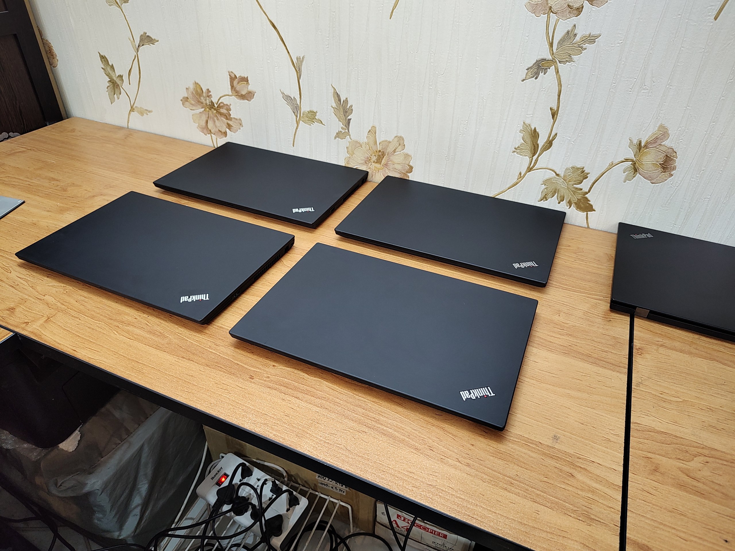 Lenovo Thinkpad T15 نسل 10 تاچ