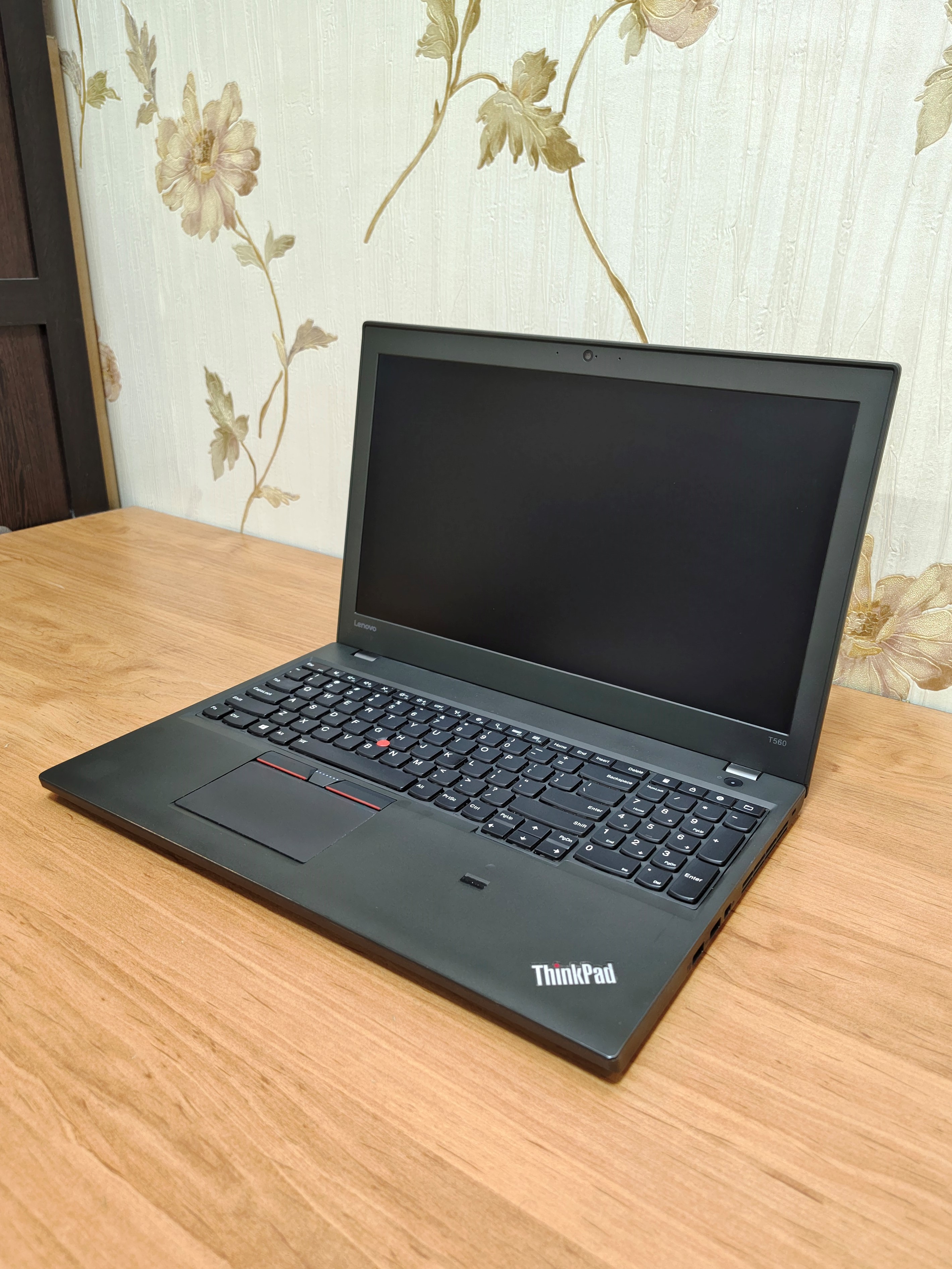 لپ تاپ استوک لنوو lenovo thinkpad T560 i5