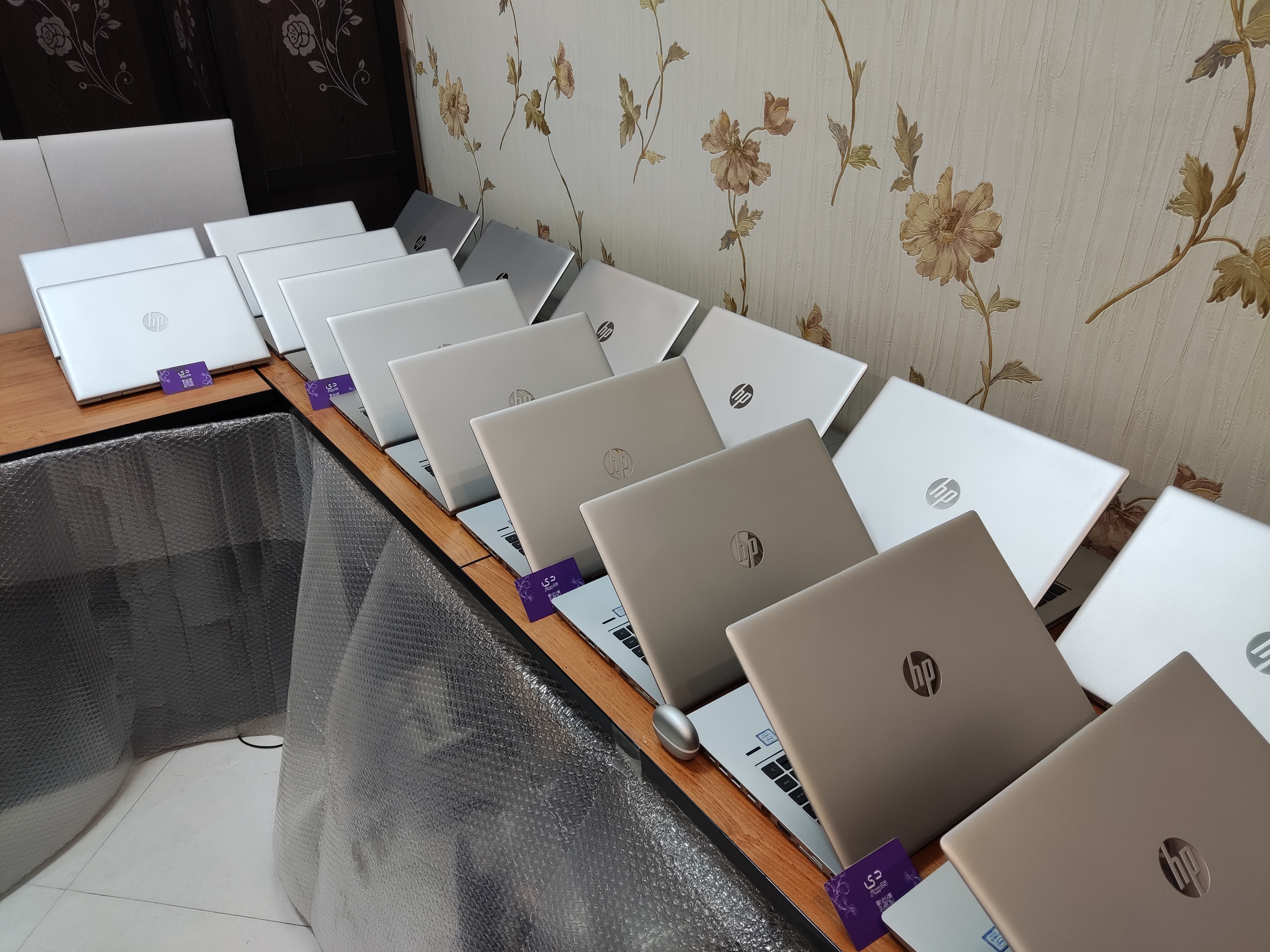 لپ تاپ استوک اچپی hp probook 440 g7